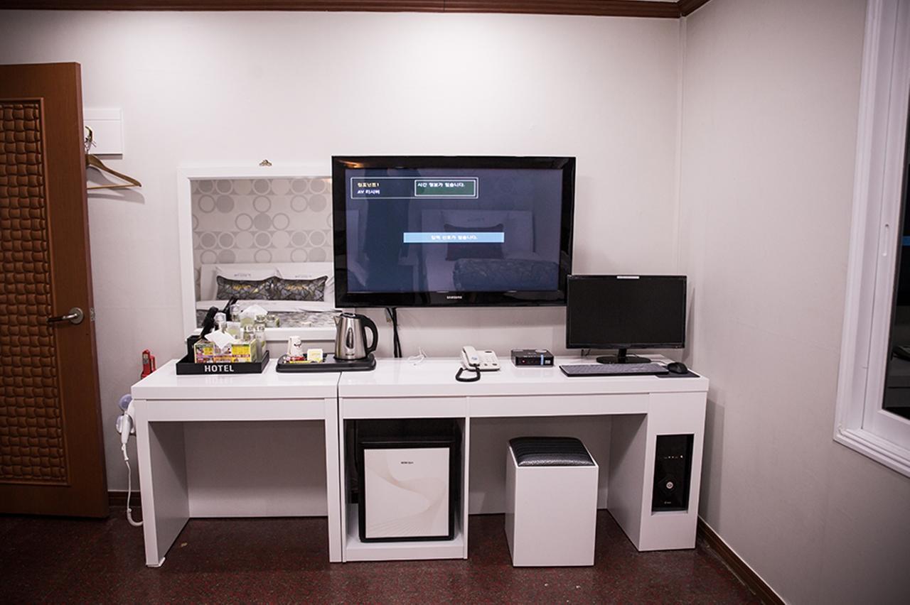 Picasso Motel Haeundae Busan Extérieur photo